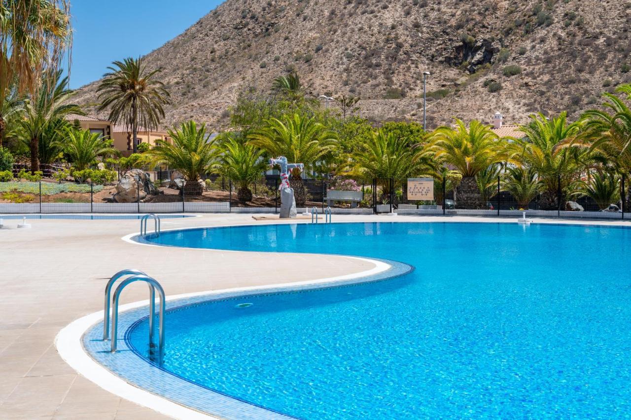 3C Atico Vista Hermosa Wifi Pool,Tennis,Padel,Park Los Cristianos  Dış mekan fotoğraf